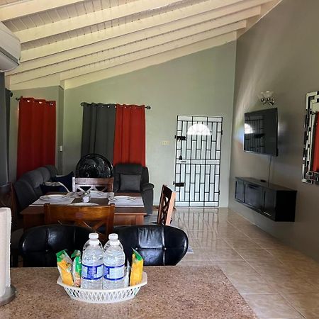 Reddie Vacation Homes Windsor  Dış mekan fotoğraf